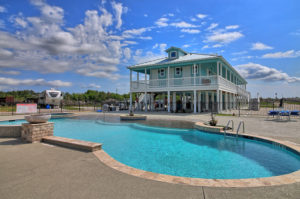 clubhouse pool RV Park Texas City La Marque rv resort near texas city galveston bacliff san leon I45 tanger outlet