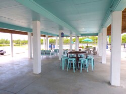 picnic tables spa pool hot tub RV Park Texas City La Marque rv resort near texas city galveston bacliff san leon I45 tanger outlet